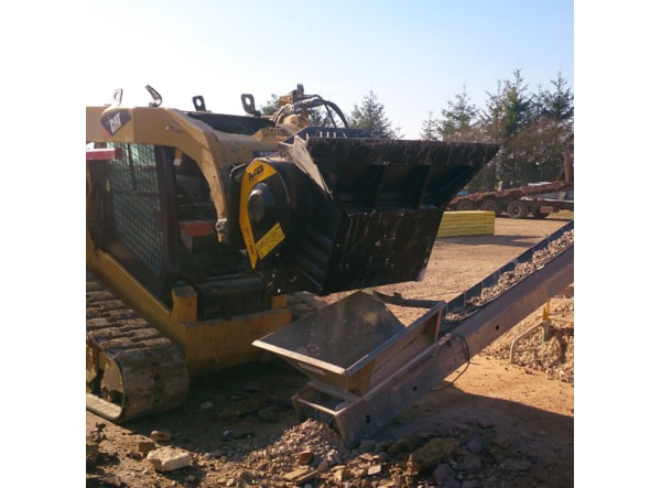 Cupa de concasare constructii MB Crusher MB-L140 S2 -- frontal 5 - 11 t. de vanzare